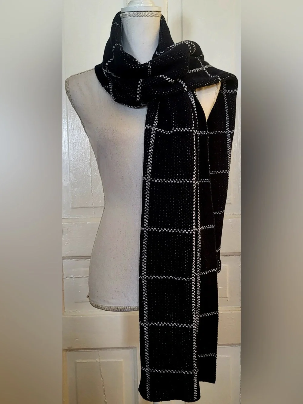 Eileen Fisher Organic Cotton Chenille Windowpane Plaid Scarf Wrap Shawl OS - NWT